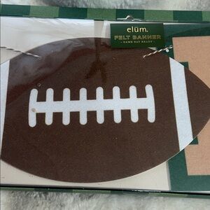 Elum felt Game Day football banner